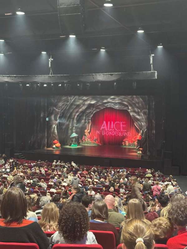 Trixxo Theater, bloc: Tribune, rangée: 33, place: 5