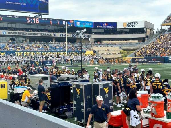 Mountaineer Field, bloc: 126, rangée: 1, place: 124