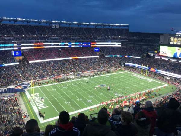 Gillette Stadium, bloc: 337, rangée: 18, place: 8