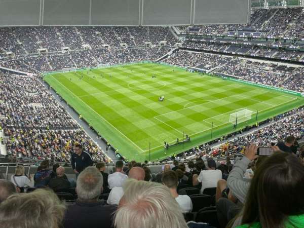 Tottenham Hotspur Stadium, bloc: 519, rangée: 18, place: 624