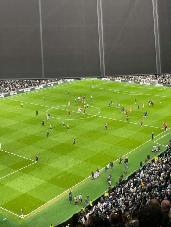 Tottenham Hotspur Stadium, bloc: 510, rangée: 20, place: 345