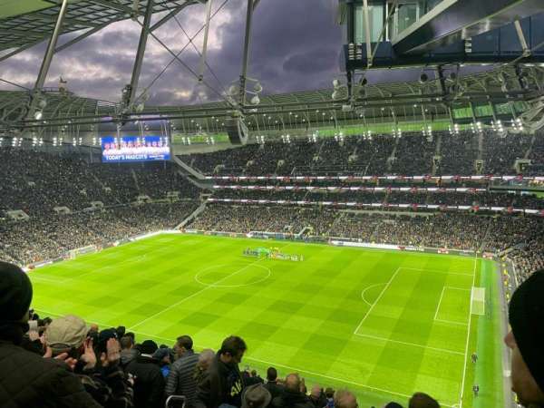 Tottenham Hotspur Stadium, bloc: 522, rangée: 20, place: 721