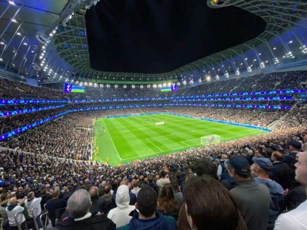 Tottenham Hotspur Stadium, bloc: 325, rangée: 45, place: 310