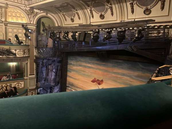 Sondheim Theatre, West End, bloc: Grand Circle, rangée: A, place: 2