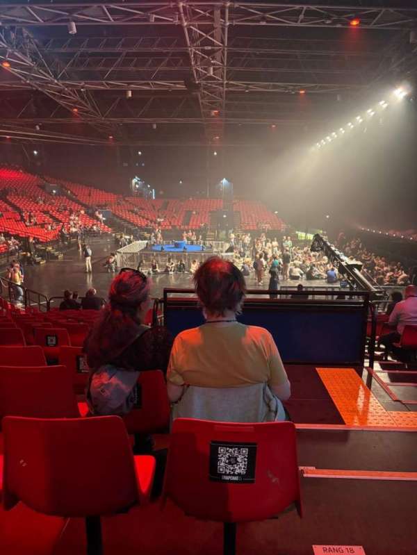 Zénith Paris, bloc: Q, rangée: 20, place: 285