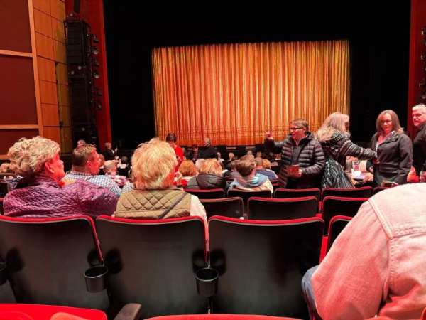 Uihlein Hall, bloc: Orchestra C, rangée: K, place: 26
