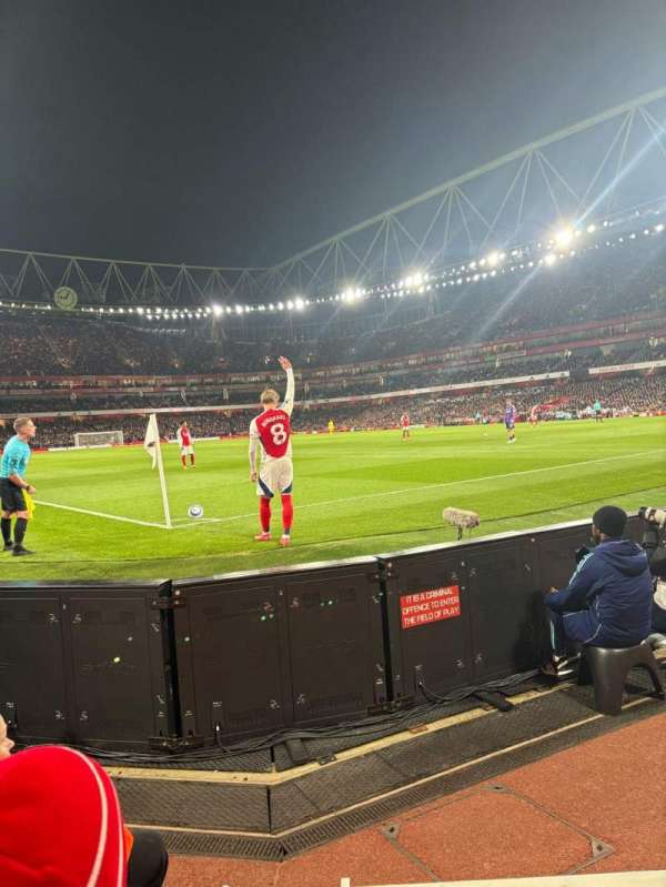 Emirates Stadium, bloc: 12, rangée: 2, place: 358
