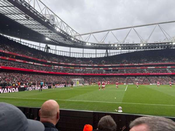 Emirates Stadium, bloc: 19, rangée: 4, place: 579