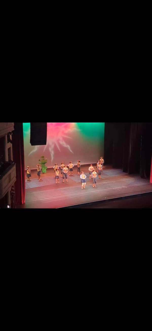 Mahaffey Theatre, bloc: Box 39, place: 1&2