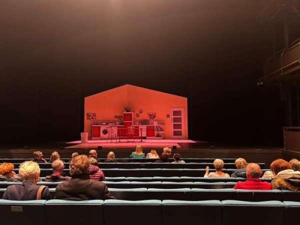 The Courtyard Theatre at Leeds Playhouse, bloc: Courtyard 2, rangée: J, place: 12