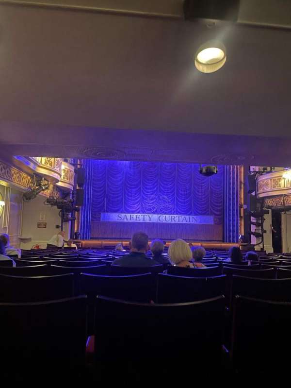 Vaudeville Theatre, bloc: Stalls, rangée: P, place: 5