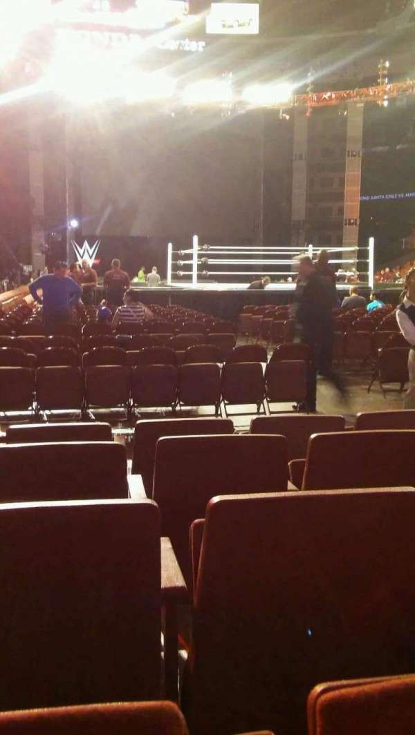 Honda Center, bloc: 202, rangée: EE, place: 5