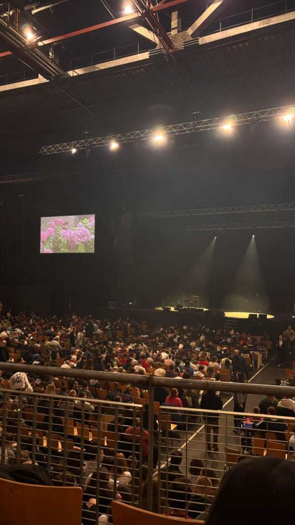 Zénith de Lille, bloc: Tribune 4, rangée: 3, place: C31