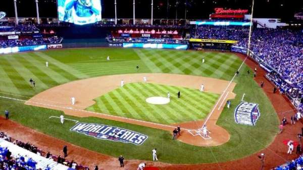 Kauffman Stadium, bloc: 416, rangée: A, place: 4