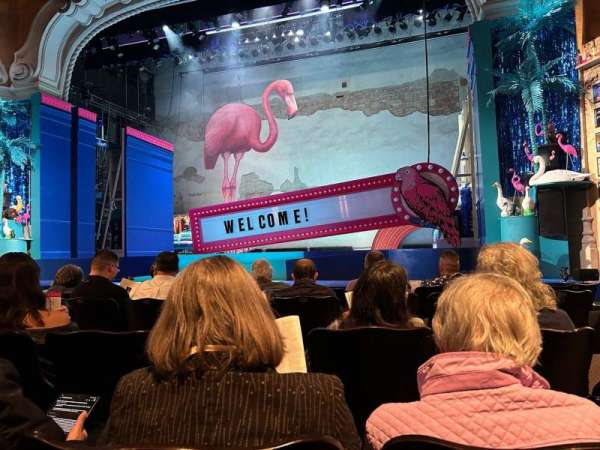 Pasadena Playhouse, bloc: Orchestra, rangée: E, place: 8