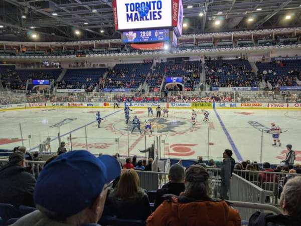 Coca-Cola Coliseum, bloc: 110, rangée: F, place: 2