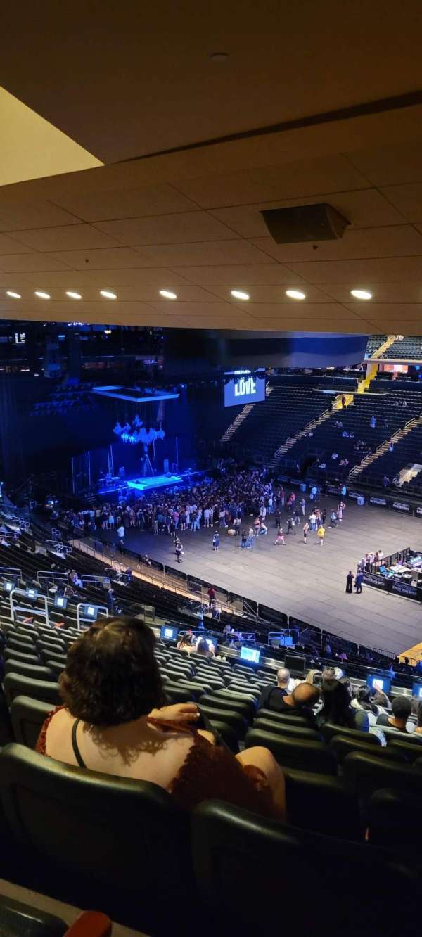 Madison Square Garden, bloc: 227, rangée: 15, place: 19