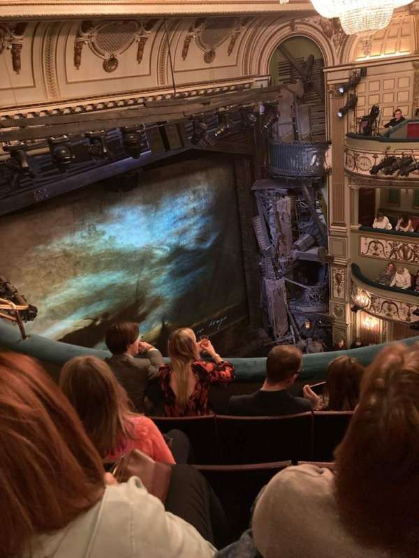 Sondheim Theatre, West End, bloc: Grand Circle, rangée: D, place: 29