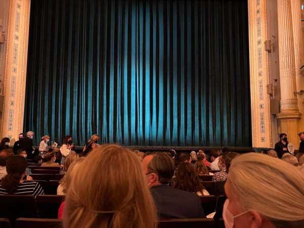 Hudson Theatre, bloc: Orchestra C, rangée: M, place: 108