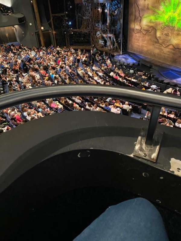 Gershwin Theatre, bloc: Front Mezzanine R, rangée: DD, place: 2