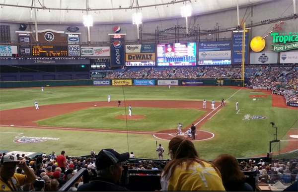 Tropicana Field, bloc: 107 Home Club, rangée: 106, place: RR