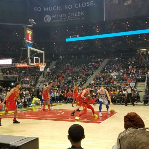 State Farm Arena, bloc: 120, rangée: AAA, place: 5