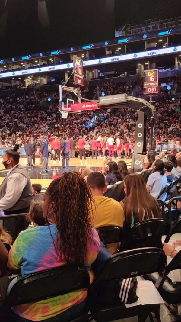 Barclays Center, bloc: 19, rangée: 1, place: 8