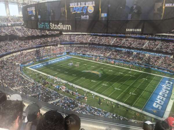 SoFi Stadium, bloc: 420, rangée: 4, place: 8