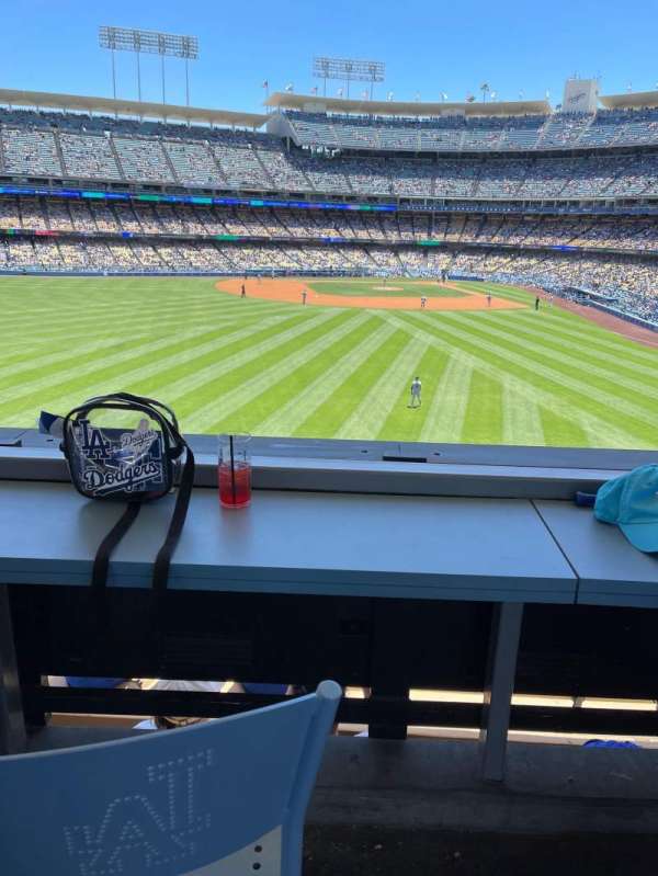 Dodger Stadium, bloc: 305PL, rangée: W, place: 7