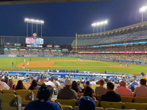Dodger Stadium, bloc: 19FD, rangée: V, place: 8