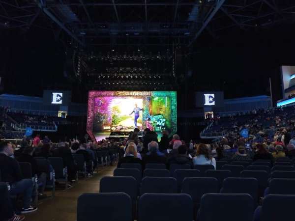 The O2, London, bloc: Floor B2, rangée: V, place: 38
