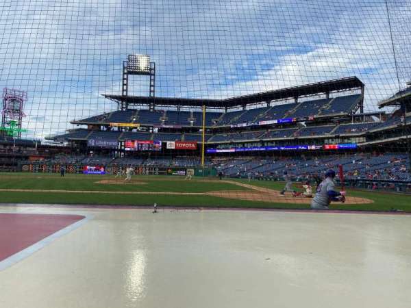 Citizens Bank Park, bloc: 129, rangée: 1, place: 1