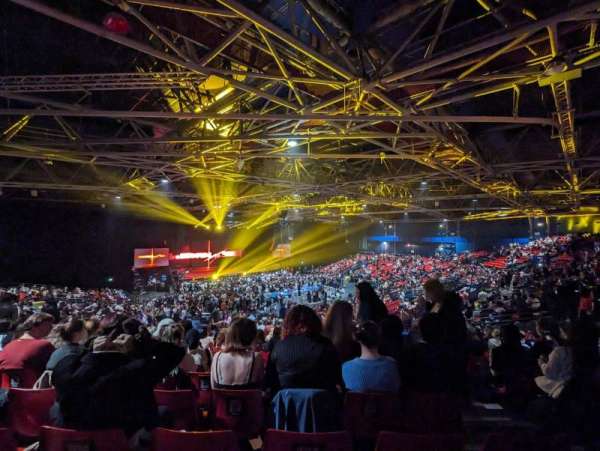 Zénith Paris, bloc: G, rangée: 37, place: 81