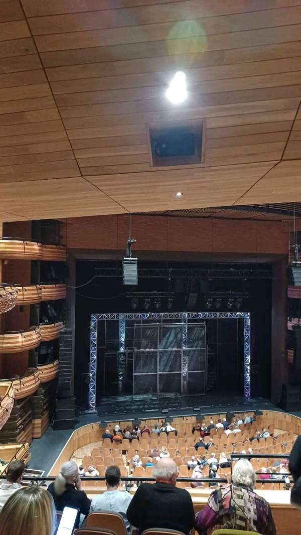 Donald Gordon Theatre at the Wales Millennium Centre, bloc: Circle, rangée: F, place: 12
