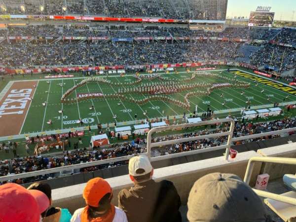 Camping World Stadium, bloc: 211, rangée: C, place: 1-2