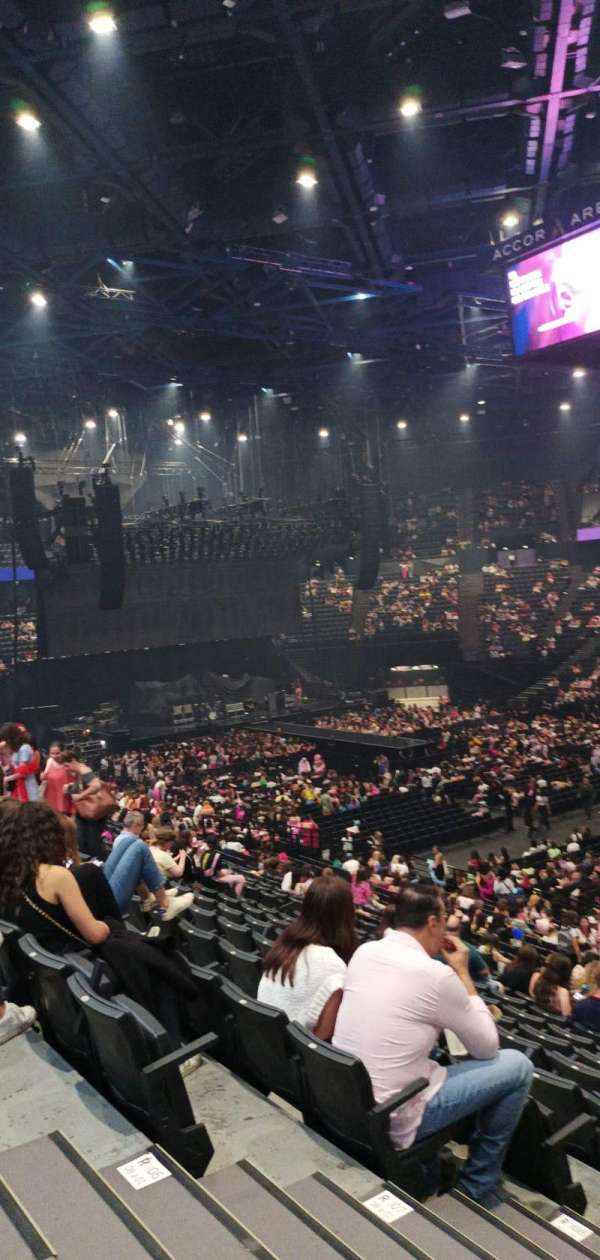 Accor Arena, bloc: Gradin R, rangée: 5, place: 11
