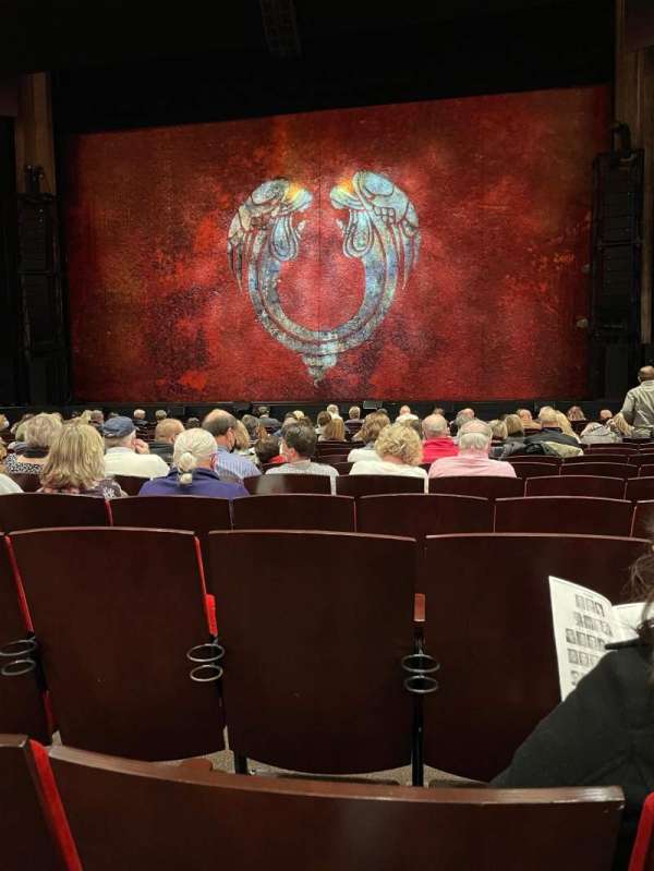 Clowes Memorial Hall, bloc: MFL-R, rangée: O, place: 208