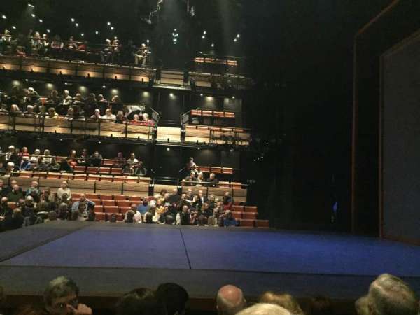 Bridge Theatre, bloc: Stalls, rangée: D, place: 7