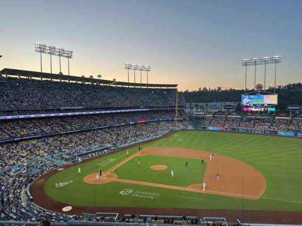 Dodger Stadium, bloc: 20RS, rangée: E, place: 8