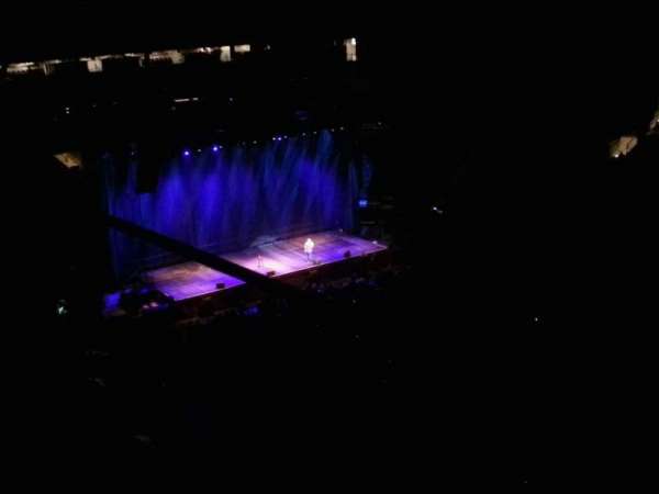 Madison Square Garden, bloc: 328, rangée: 2, place: 8