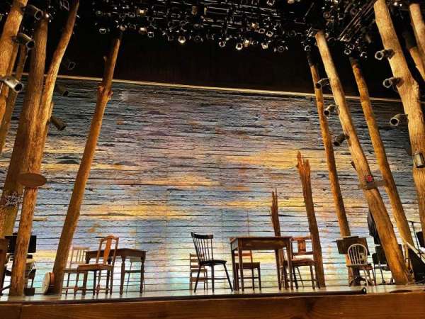 Gerald Schoenfeld Theatre, bloc: Orchestra C, rangée: A, place: 105