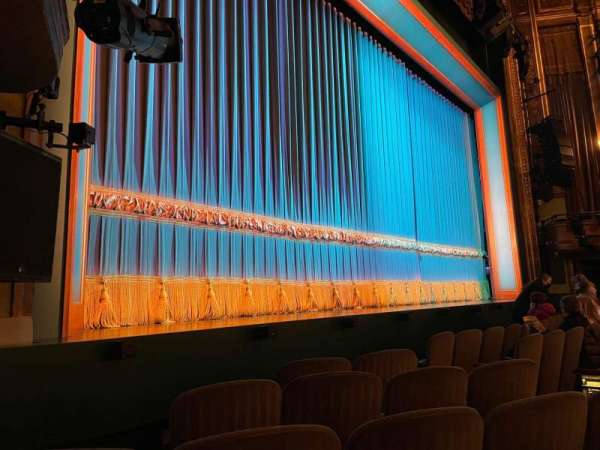 Nederlander Theatre, bloc: Orchestra L, rangée: D, place: 13