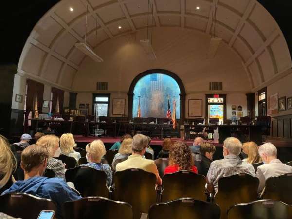 Studio 54, bloc: Orchestra C, rangée: E, place: 107