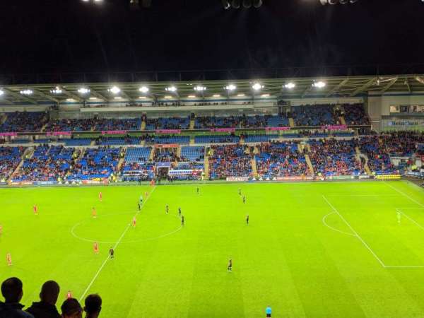 Cardiff City Stadium, bloc: 513, rangée: N, place: 72