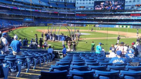 Rogers Centre, bloc: 120R, rangée: 17, place: 1