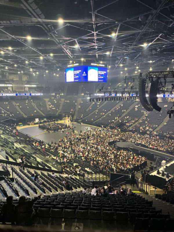 Accor Arena, bloc: Balcon H, rangée: 82, place: 10