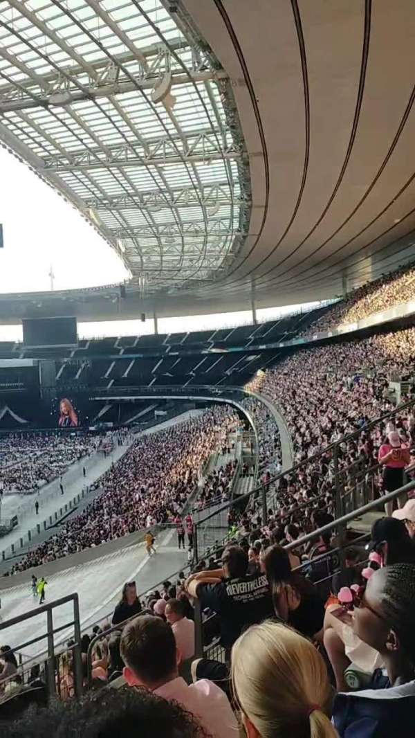 Stade de France, bloc: B11, rangée: 49, place: 8