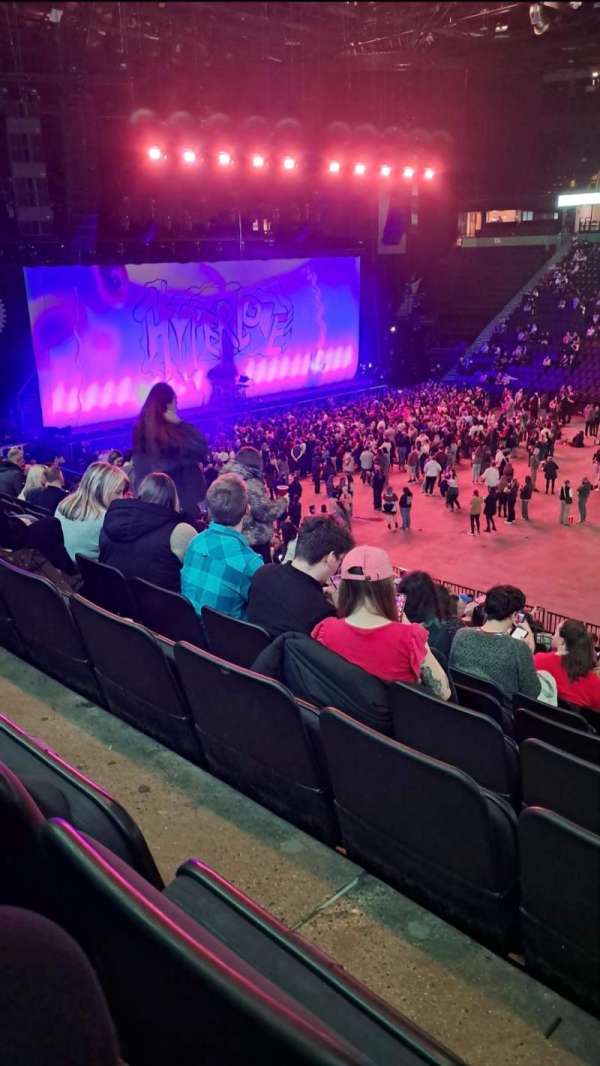 AO Arena, bloc: 104, rangée: W, place: 9