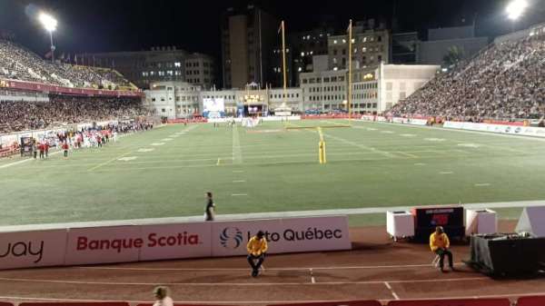 Percival Molson Memorial Stadium, bloc: P6, rangée: 12, place: 1