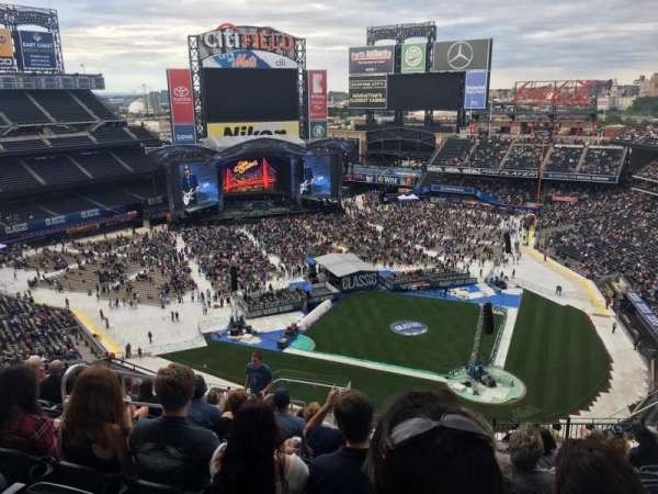 Citi Field, bloc: 518, rangée: 13, place: 15